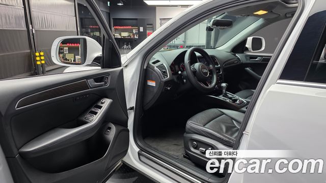 Audi Q5 35 TDI Quattro Dynamic 8R 2016 — фото 10