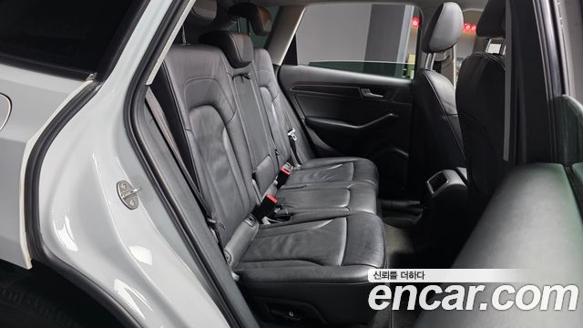 Audi Q5 35 TDI Quattro Dynamic 8R 2016 — фото 12
