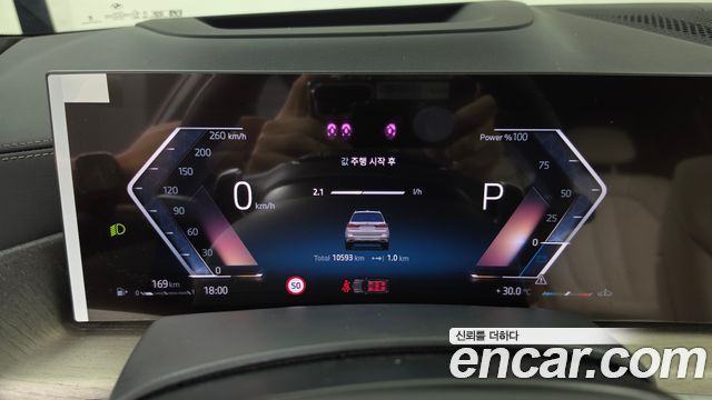 BMW X7 (G07) xDrive 40i Design Pure Excellence 7-Seater 2025 — фото 8