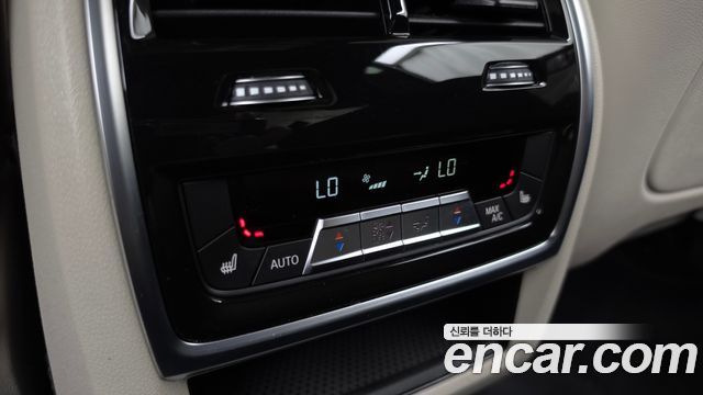 BMW X7 (G07) xDrive 40i Design Pure Excellence 7-Seater 2025 — фото 19
