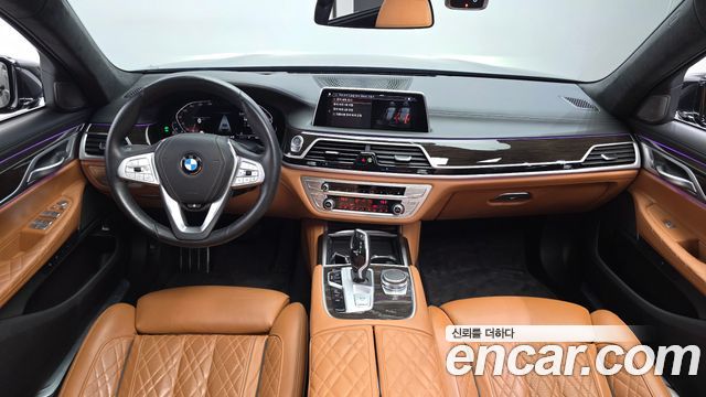 BMW 7 Series (G11) 730d xDrive Design Pure Excellence 2022 — фото 7