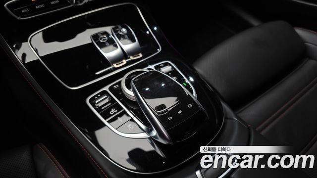 Mercedes-Benz E-Class (W213) E53 AMG 4MATIC+ Coupe 2020 — фото 17