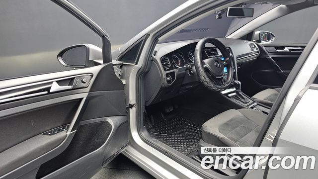 Volkswagen Golf (VII) 2.0 TDI 2015 — фото 10