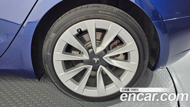 Tesla Model 3 Long Range AWD 2021 — фото 21