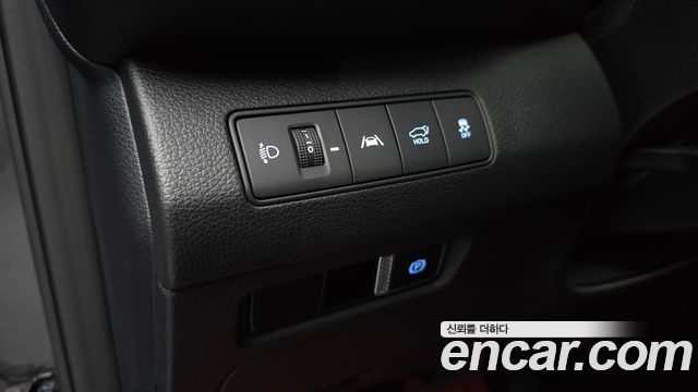 Hyundai Santa Fe Diesel 2.2 2WD Prestige 2021 — фото 14