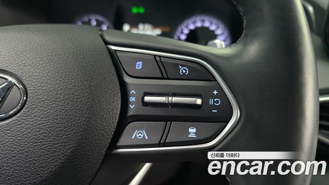 Hyundai Santa Fe Diesel 2.2 2WD Prestige 2021 — фото 17