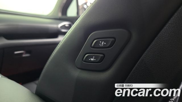 Hyundai Santa Fe Diesel 2.2 2WD Prestige 2021 — фото 18
