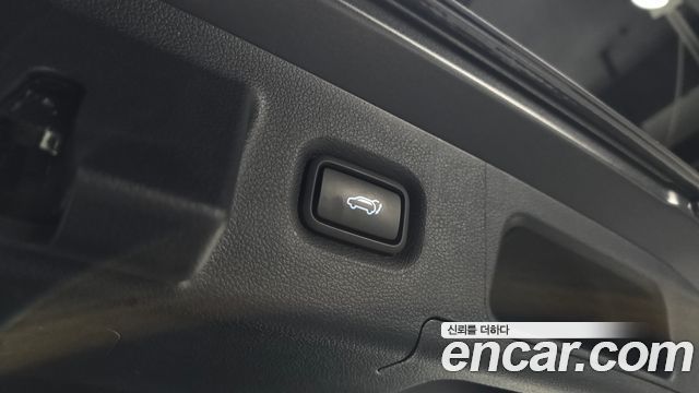 Hyundai Santa Fe Diesel 2.2 2WD Prestige 2021 — фото 19