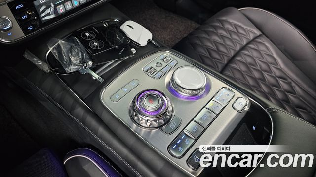 Genesis G90 (RS4) Gasoline 3.5 Turbo e-S/C AWD LWB 2022 — фото 9