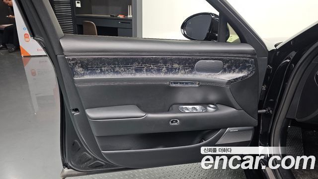 Genesis G90 (RS4) Gasoline 3.5 Turbo e-S/C AWD LWB 2022 — фото 24