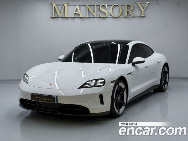 Porsche Taycan Base