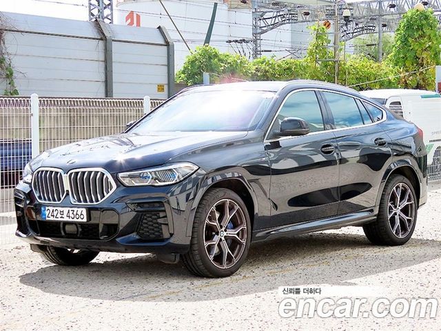 BMW X6 (G06) xDrive40i M Sport 2023 — фото 2