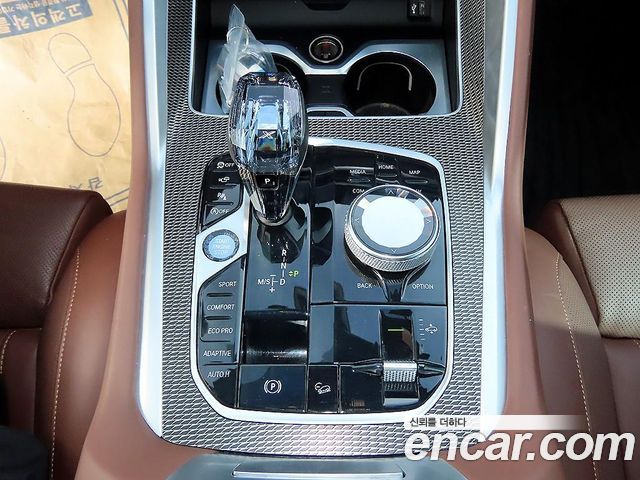 BMW X6 (G06) xDrive40i M Sport 2023 — фото 15