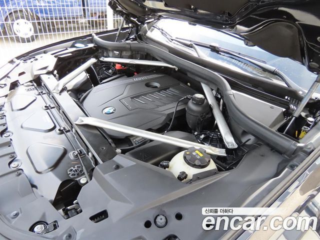 BMW X6 (G06) xDrive40i M Sport 2023 — фото 23