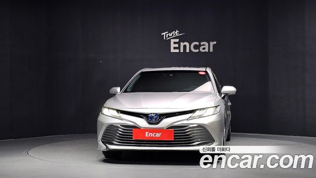 Toyota Camry (XV70) 2.5 XLE Hybrid 2018 — фото 3