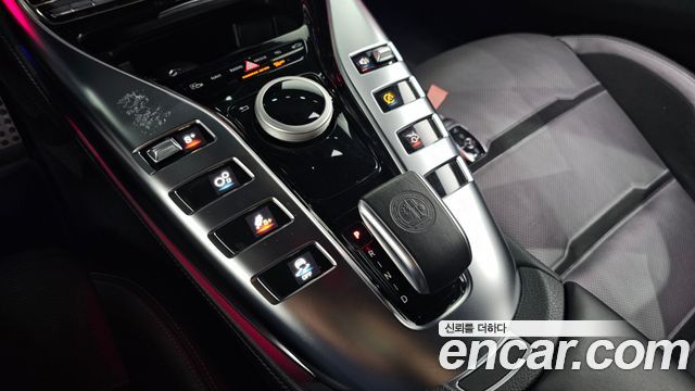 Mercedes-Benz AMG GT 4Door 43 4MATIC+ 2019 — фото 9