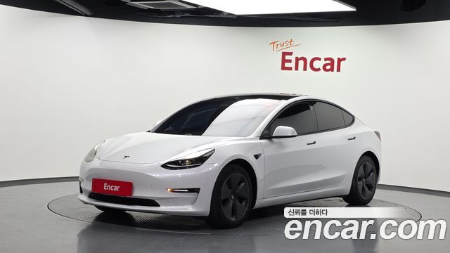 Tesla Model 3 Long Range AWD