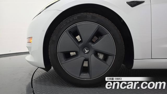 Tesla Model 3 Long Range AWD 2021 — фото 5