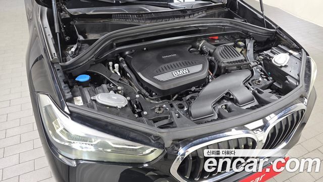 BMW X1 (F48) xDrive 18d M Sport 2022 — фото 6