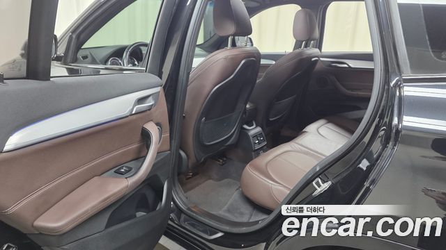 BMW X1 (F48) xDrive 18d M Sport 2022 — фото 12