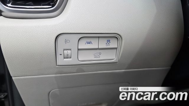 Kia Sorento (IV) HEV 1.6 2WD Gravity 2023 — фото 19