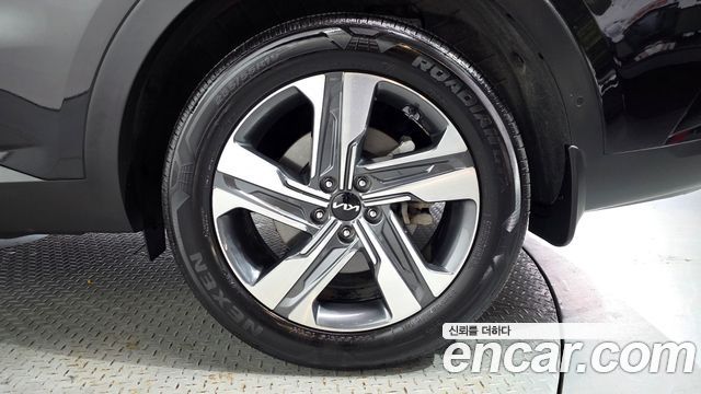 Kia Sorento (IV) HEV 1.6 2WD Gravity 2023 — фото 21