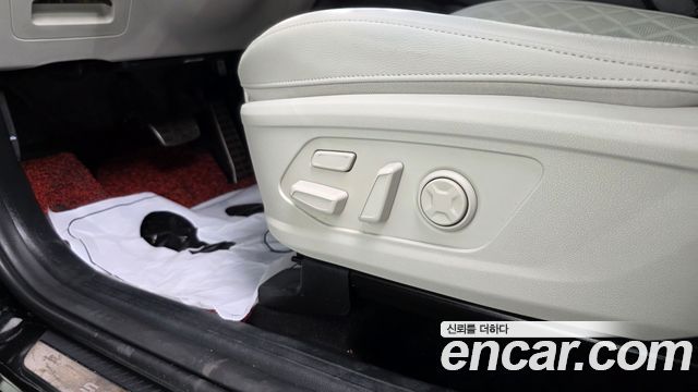 Kia Sorento (IV) HEV 1.6 2WD Gravity 2023 — фото 31