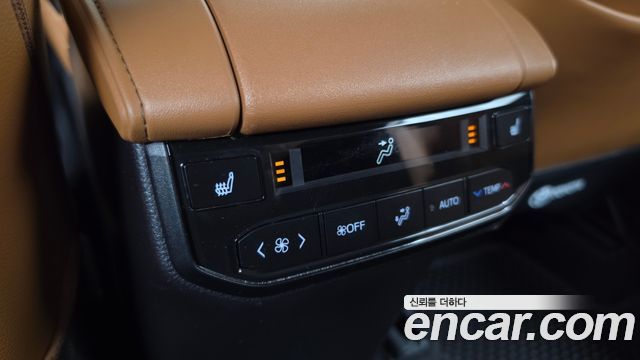 Toyota Highlander (IV) 2.5 4WD Platimum 2025 — фото 19
