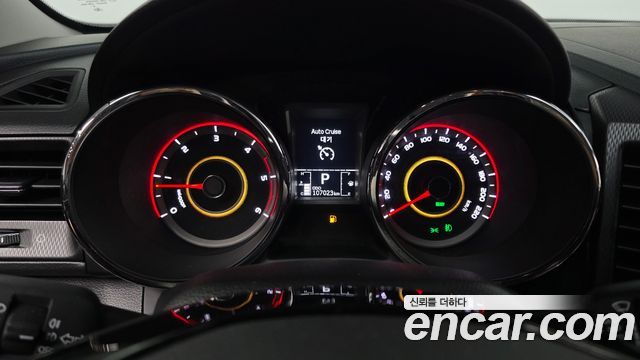 KG Mobility (SsangYong) Tivoli Air Diesel RX 2WD 2018 — фото 8