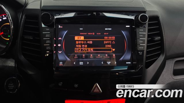 KG Mobility (SsangYong) Tivoli Air Diesel RX 2WD 2018 — фото 16