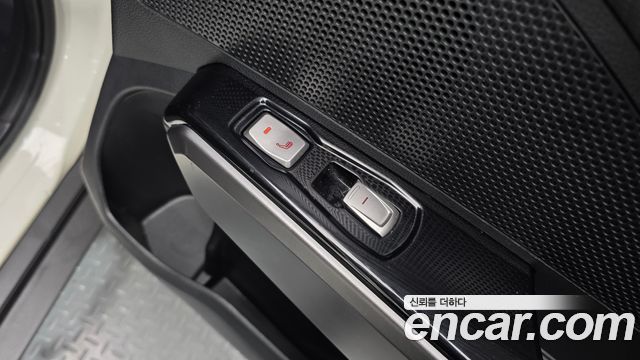 KG Mobility (SsangYong) Tivoli Air Diesel RX 2WD 2018 — фото 19