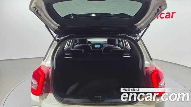 KG Mobility (SsangYong) Tivoli Air Diesel RX 2WD 2018 — фото 20