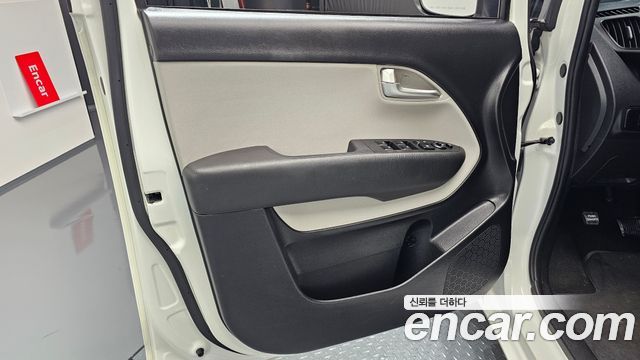 Kia Ray Van 2-Seater Prestige 2023 — фото 24