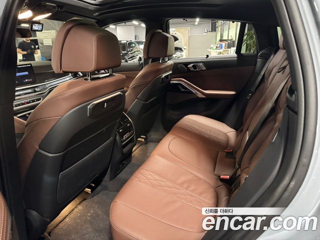 BMW X6 (G06) xDrive30d M Sport 2026 — фото 10