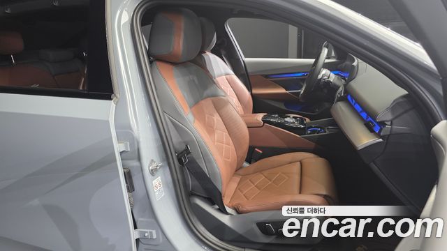 BMW 5 Series (G60) 530i xDrive M Sport 2025 — фото 16