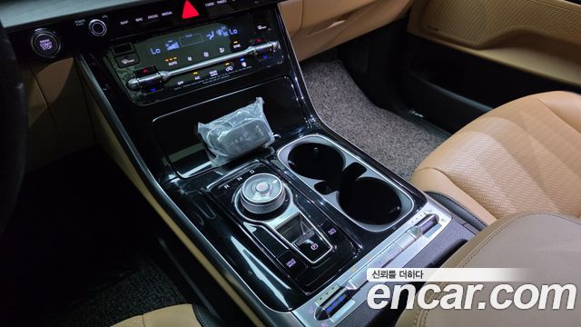 Kia Carnival (IV) Gasoline 9-Seater Signature 2023 — фото 9