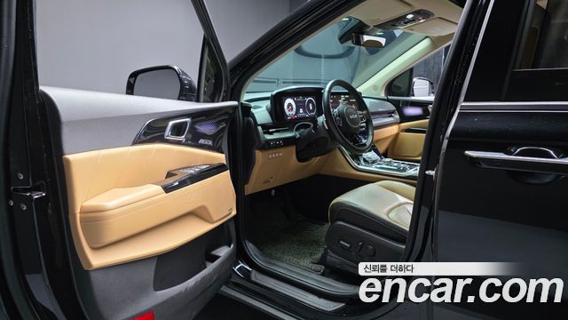 Kia Carnival (IV) Gasoline 9-Seater Signature 2023 — фото 10