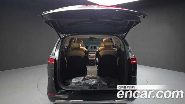 Kia Carnival (IV) Gasoline 9-Seater Signature 2023 — фото 24