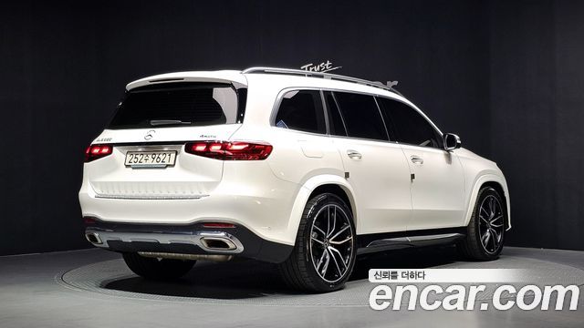 Mercedes-Benz GLS-Class (X167) GLS580 4MATIC 2024 — фото 2