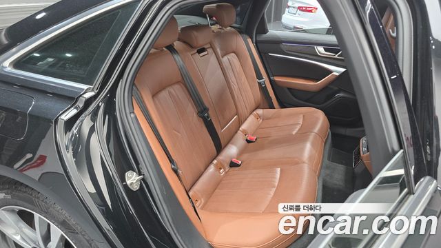 Audi A6 (C8) 45 TFSI Quattro Premium 2022 — фото 16