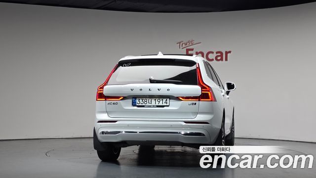 Volvo XC60 (II) B5 Ultimate Bright 2023 — фото 4
