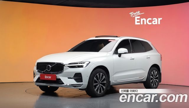 Volvo XC60 (II) B5 Ultimate Bright 2023 — фото 1