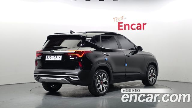 Kia Seltos Gasoline 1.6 Turbo 2WD Signature 2022 — фото 2