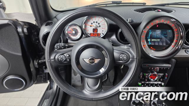 MINI Cooper Convertible High Gate 2013 — фото 14
