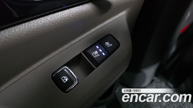 Kia Carnival (IV) Gasoline 7-Seater Gravity 2025 — фото 30