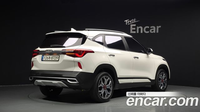 Kia Seltos Gasoline 1.6 Turbo 2WD Signature 2023 — фото 2