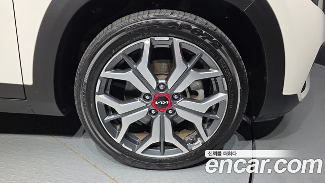 Kia Seltos Gasoline 1.6 Turbo 2WD Signature 2023 — фото 5