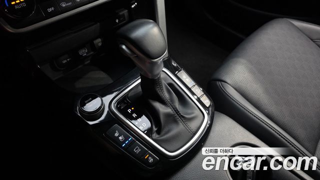 Kia Seltos Gasoline 1.6 Turbo 2WD Signature 2023 — фото 9