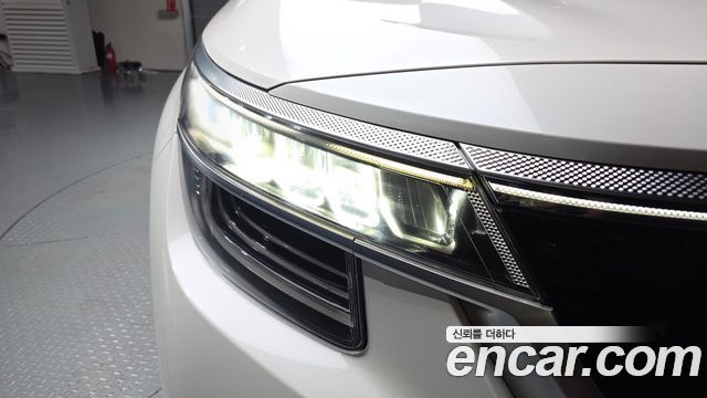 Kia Seltos Gasoline 1.6 Turbo 2WD Signature 2023 — фото 22