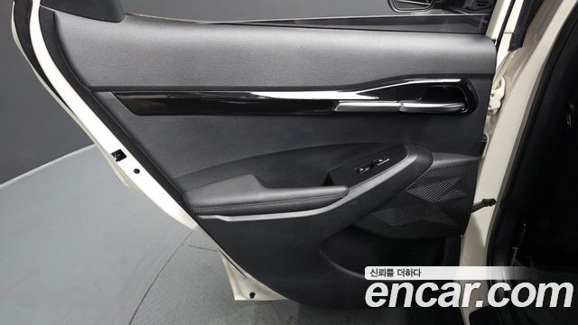Kia Seltos Gasoline 1.6 Turbo 2WD Signature 2023 — фото 25